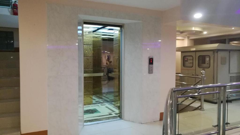 Golden Palace Hotel Хпа-ан Екстериор снимка