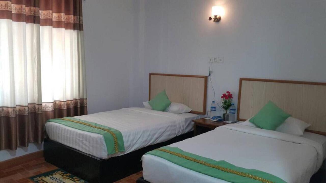 Golden Palace Hotel Хпа-ан Екстериор снимка