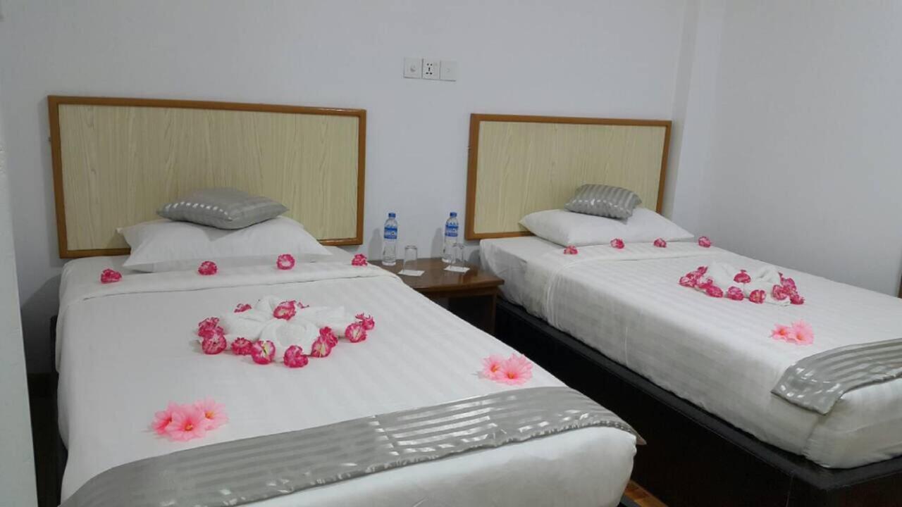 Golden Palace Hotel Хпа-ан Екстериор снимка